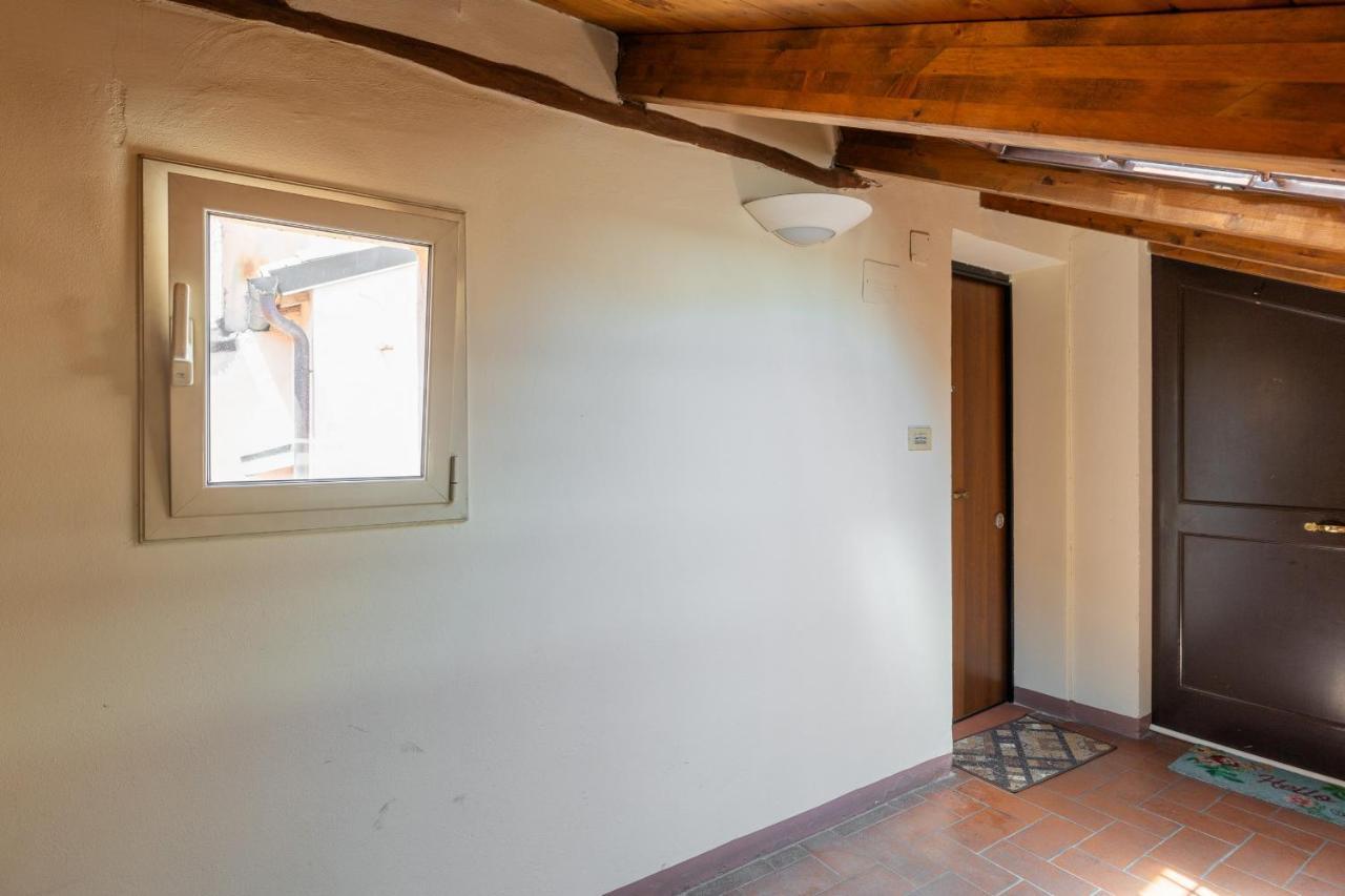 Cozy Mezzanine Apartment By Wonderful Italy Bologna Bagian luar foto